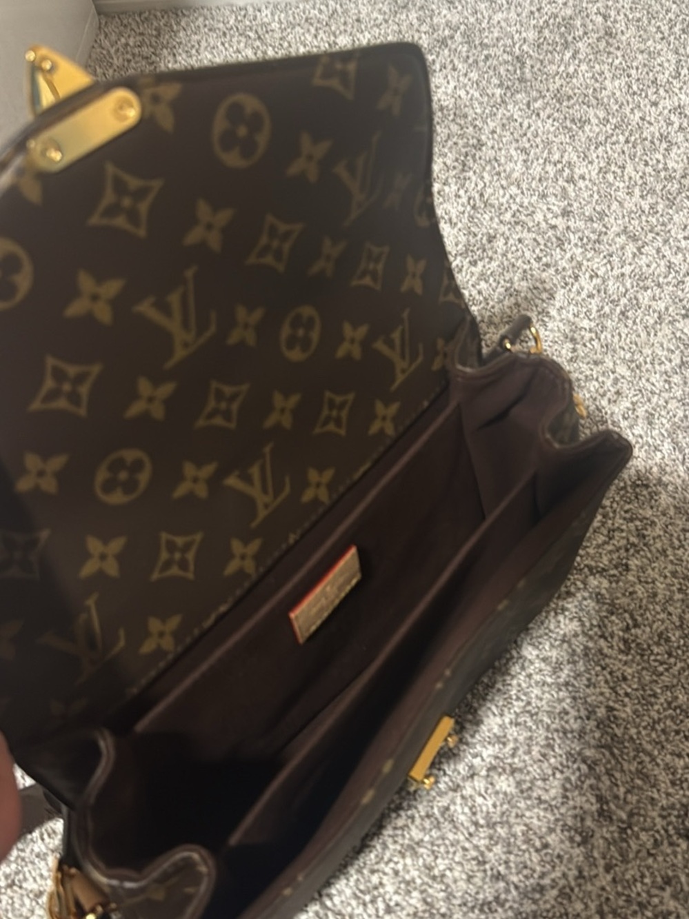 Purse - Picture 6 of 6
